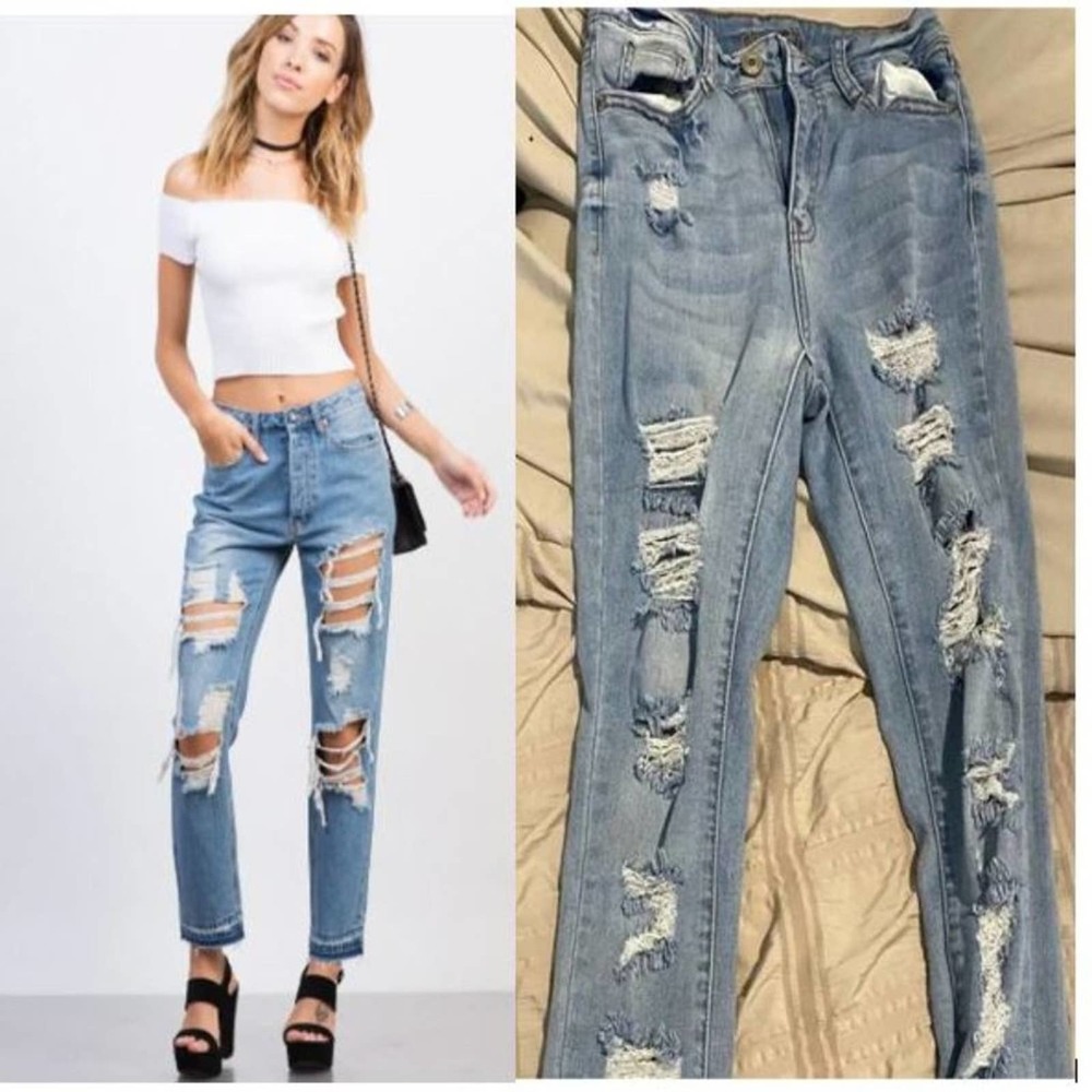 Rue21Jeans Womens Size 2 Distressed DESTRUCTED RIPPED‎ Thrashed
